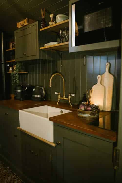 Croft Lurury Shepherds Hut For Sale 5